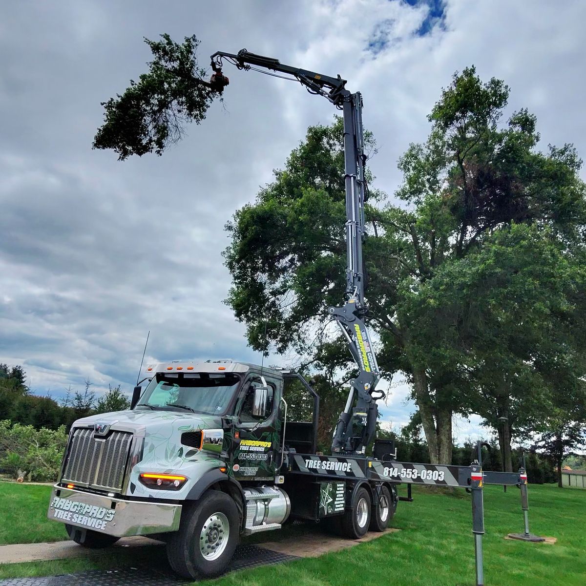 Arbor Pro&rsquo;s crew and equipment on a Central PA tree job
