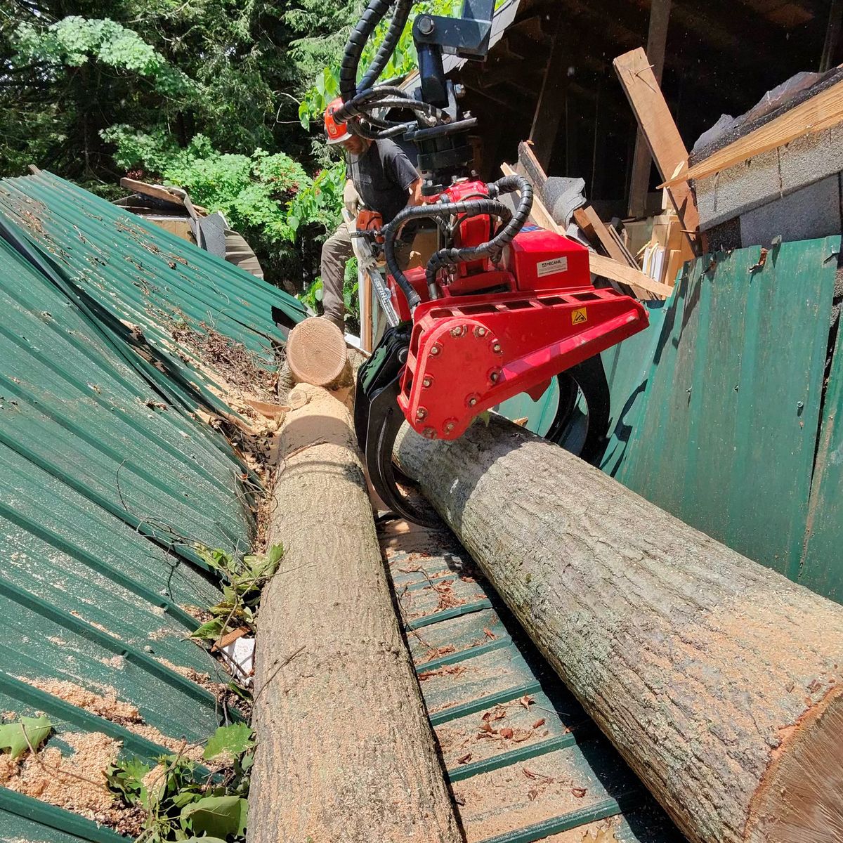 Arbor Pro&rsquo;s crew and equipment on a Central PA tree job